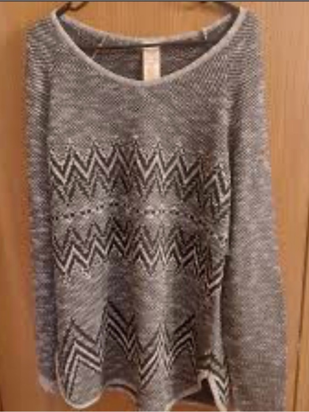 Faded Glory Gray Chevron Knit Scoop Neck Sweater
